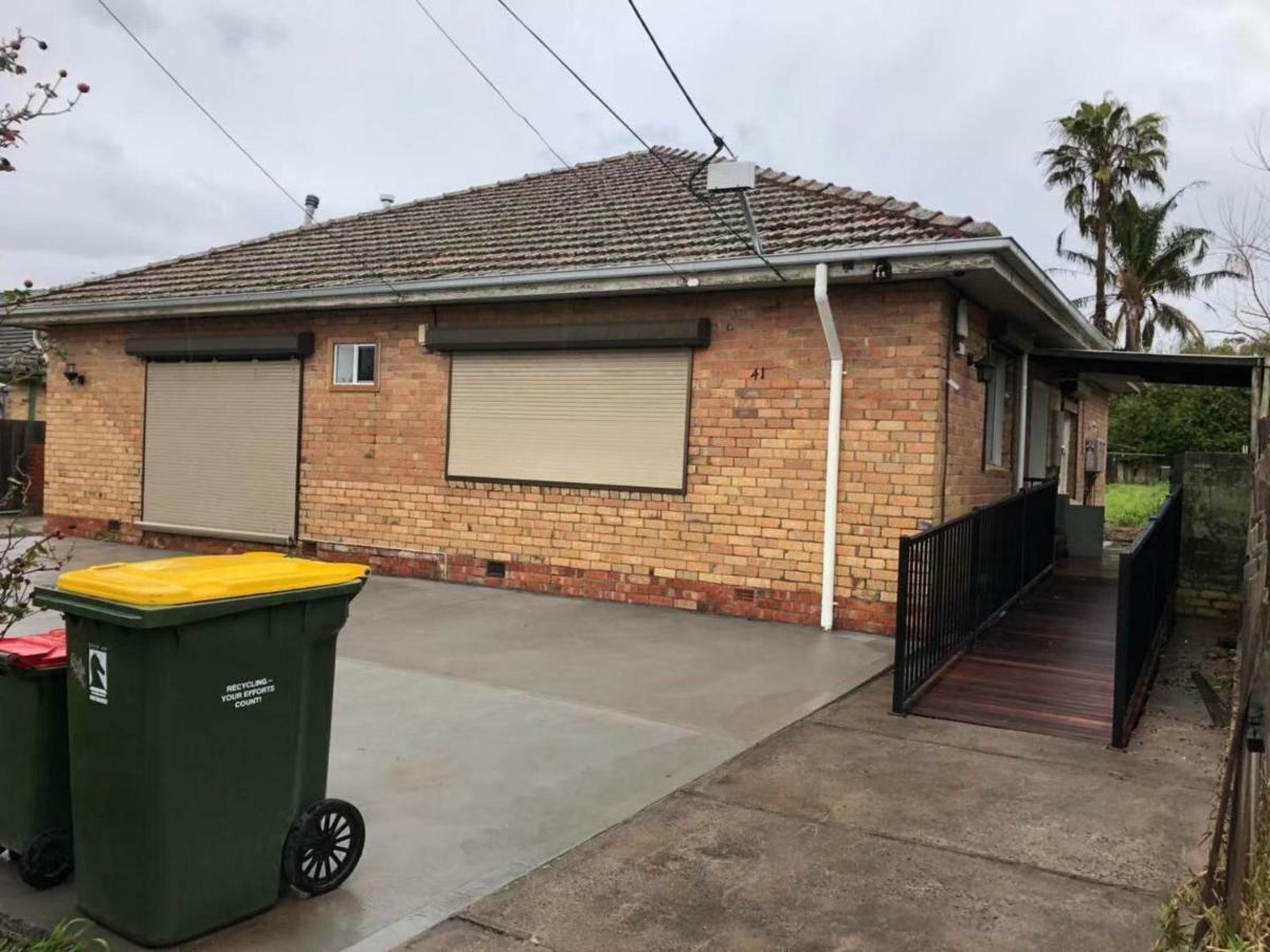 Melbourne Short Stay- Burwood Deakin Uni墨尔本民宿-迪肯大学بيرود المظهر الخارجي الصورة