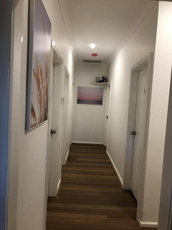Melbourne Short Stay- Burwood Deakin Uni墨尔本民宿-迪肯大学بيرود المظهر الخارجي الصورة